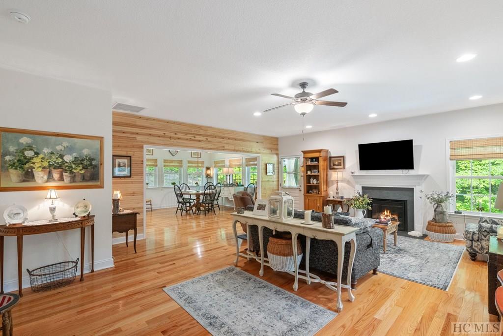 275 Wildwood Drive