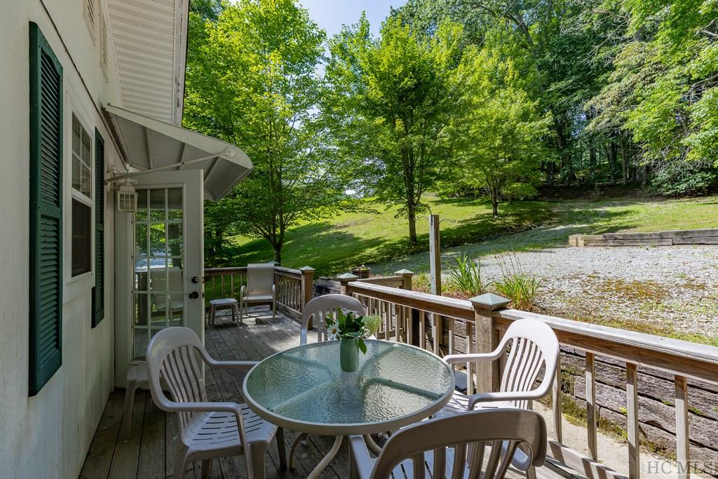 1465 Bee Tree Road