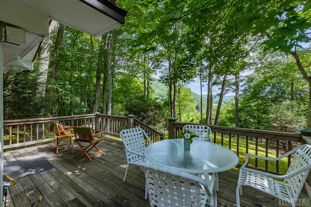 1465 Bee Tree Road