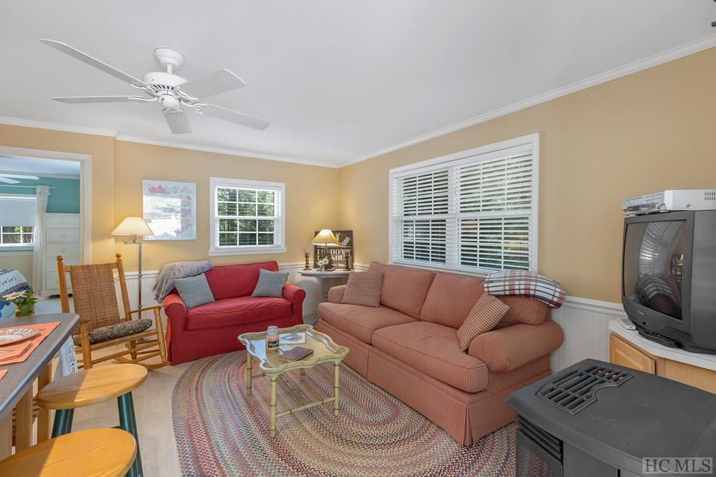 1465 Bee Tree Road