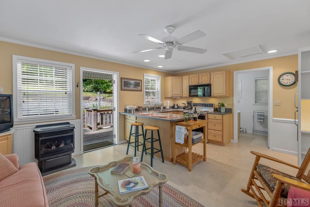 1465 Bee Tree Road