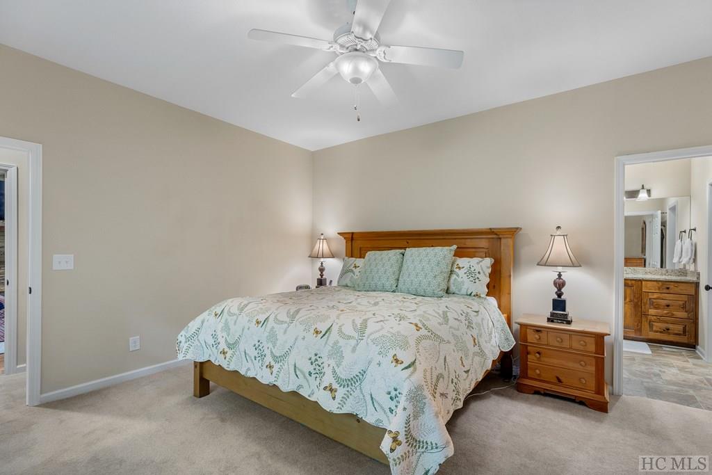 16 Hemlock Way