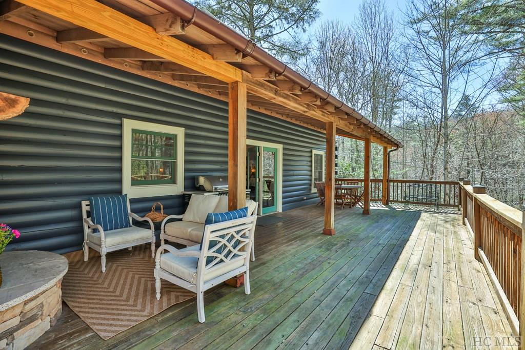275 Catesby Trail