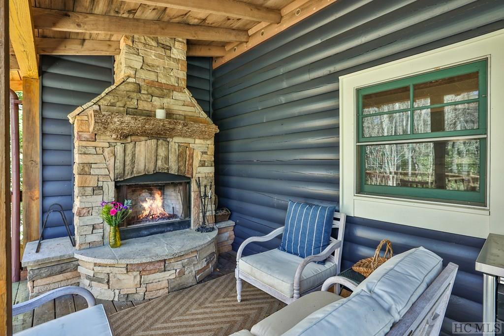 275 Catesby Trail