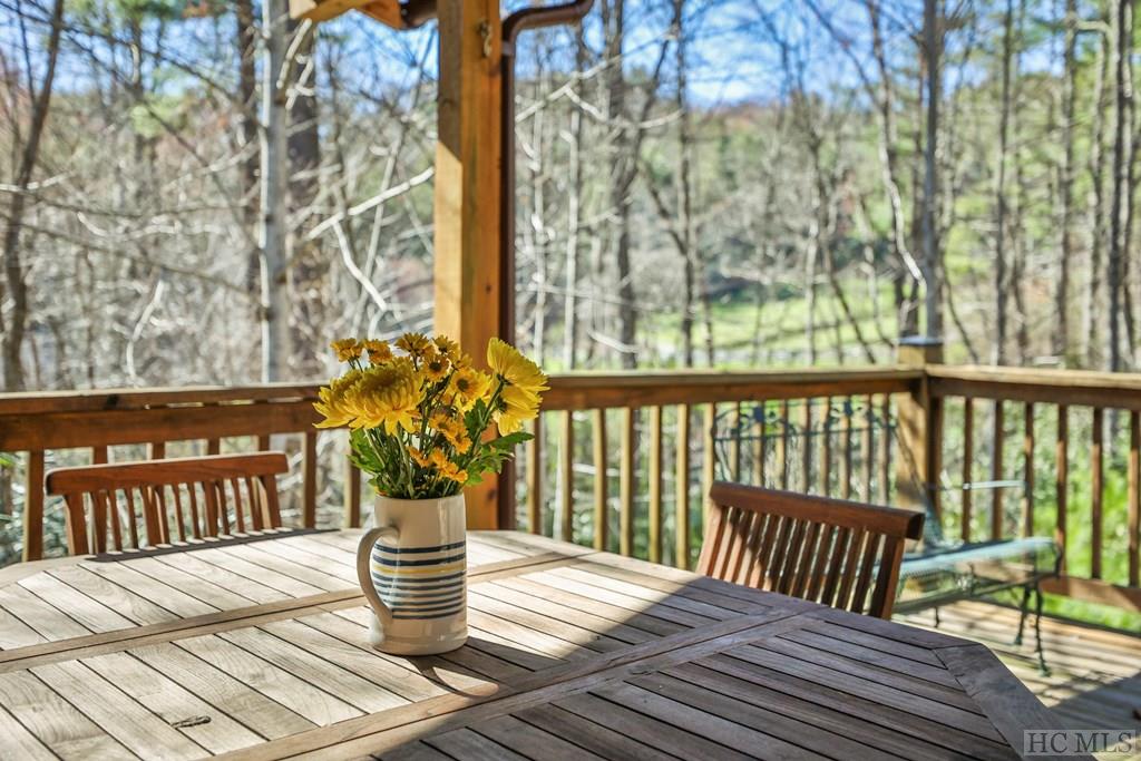 275 Catesby Trail