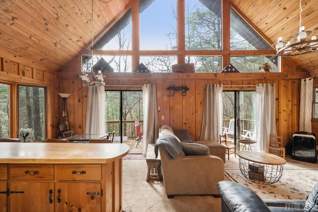 348 Doe Falls Road