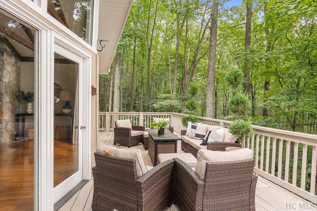 703 Dog Mountain Road