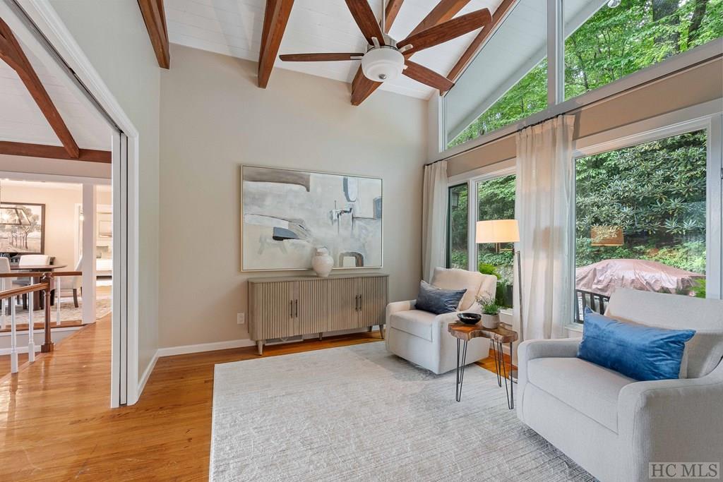 703 Dog Mountain Road