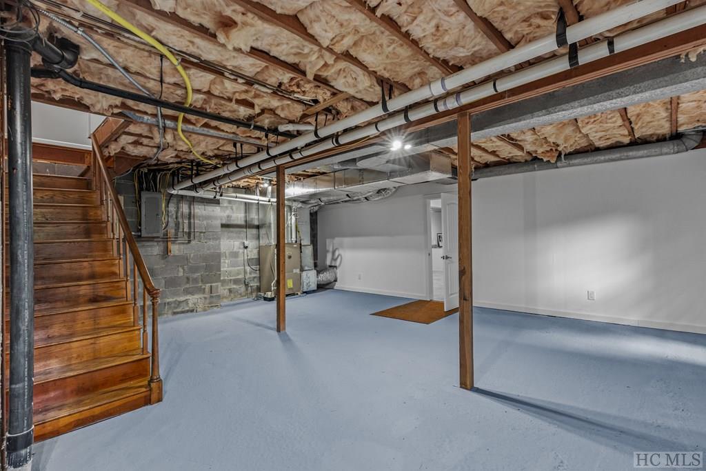 703 Dog Mountain Road