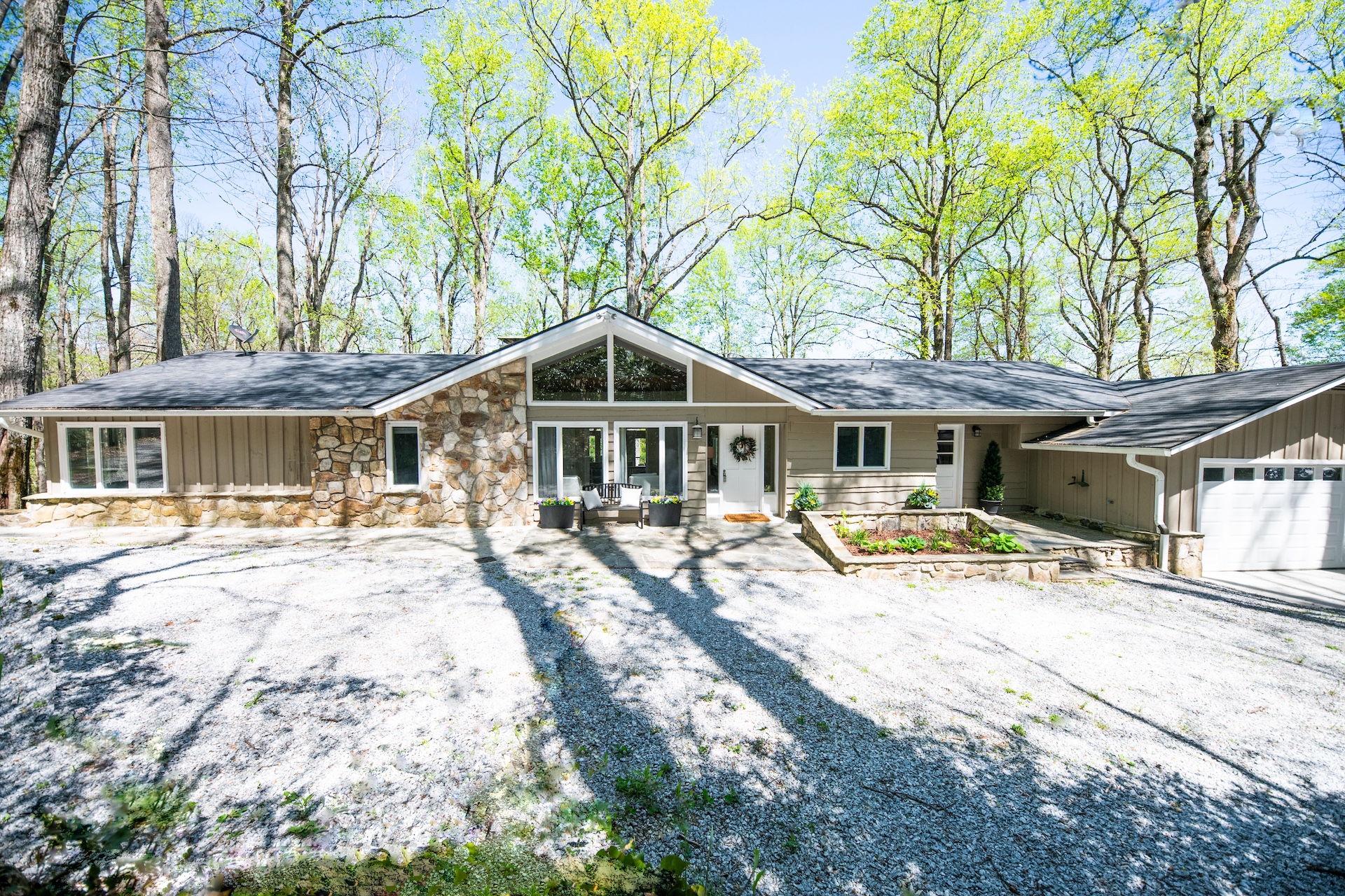 703 Dog Mountain Road