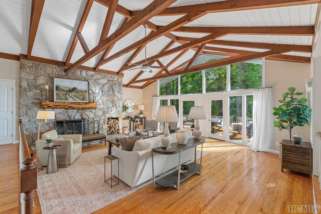 703 Dog Mountain Road
