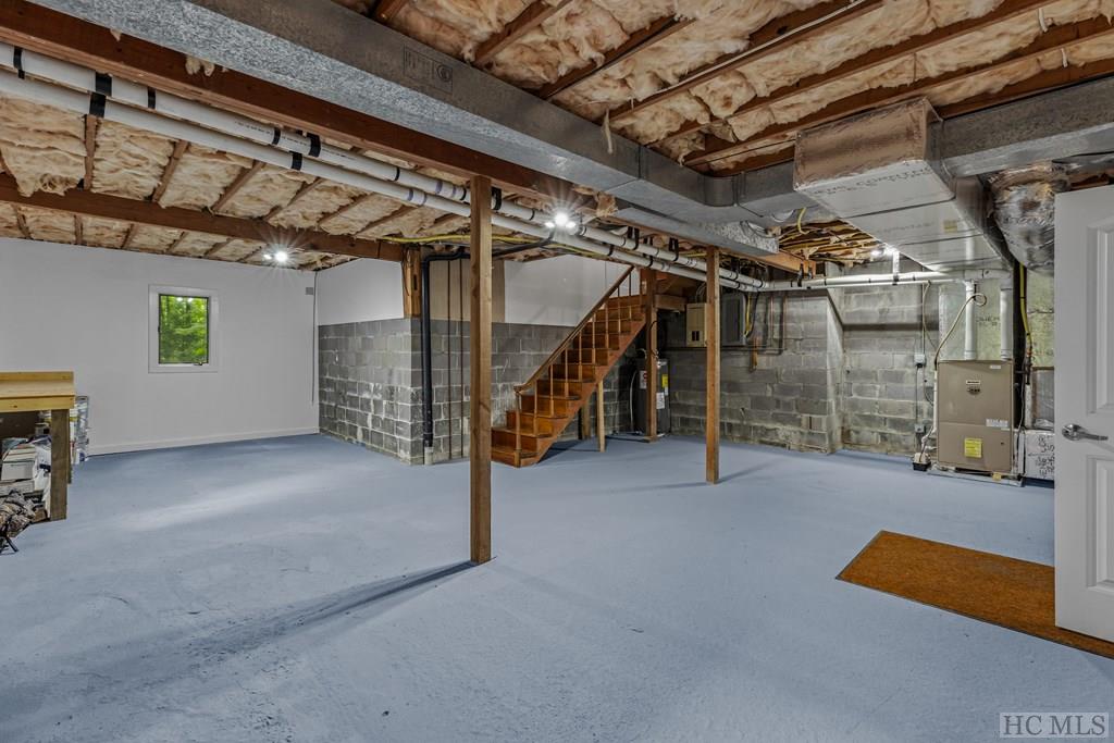 703 Dog Mountain Road