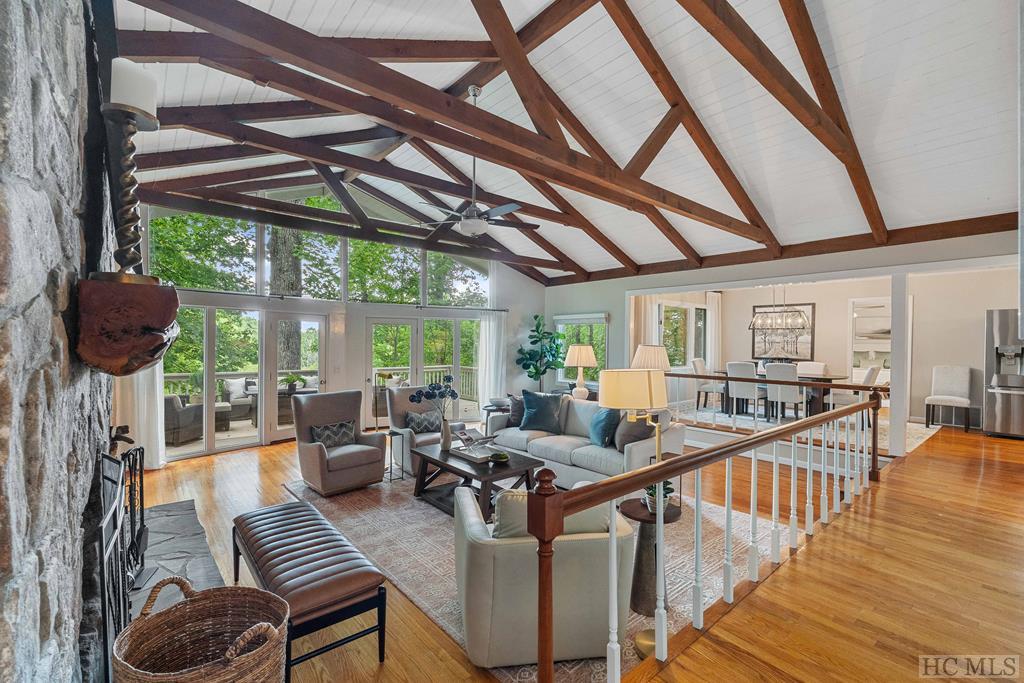 703 Dog Mountain Road