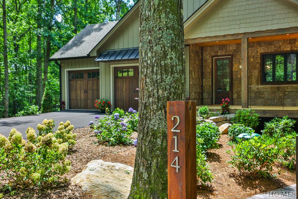 214 Shelby Circle South