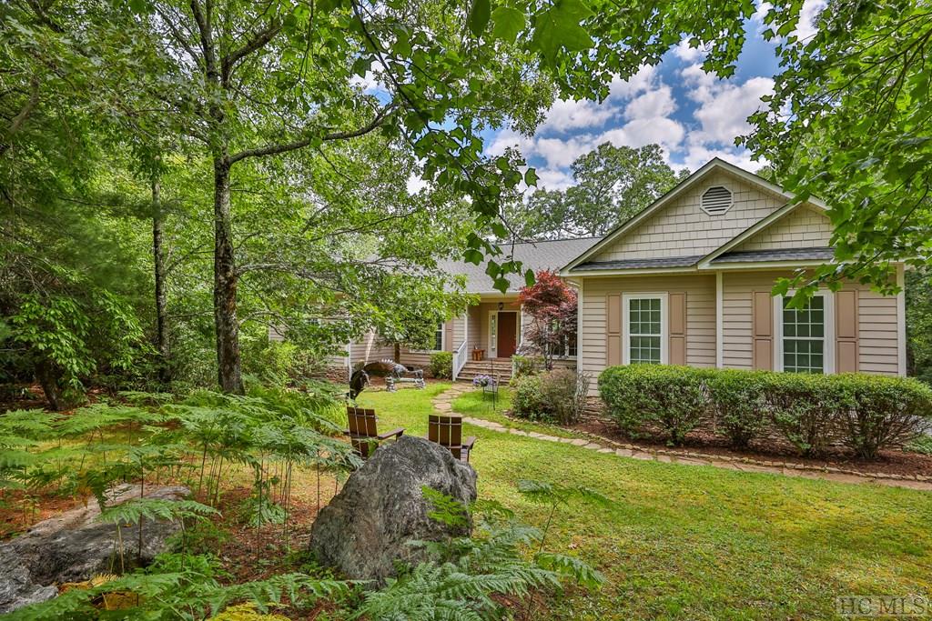 28 King Mountain Trail