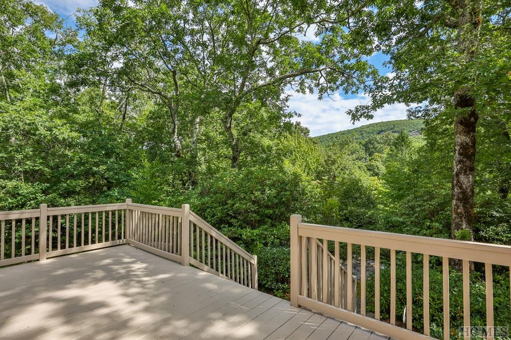 28 King Mountain Trail