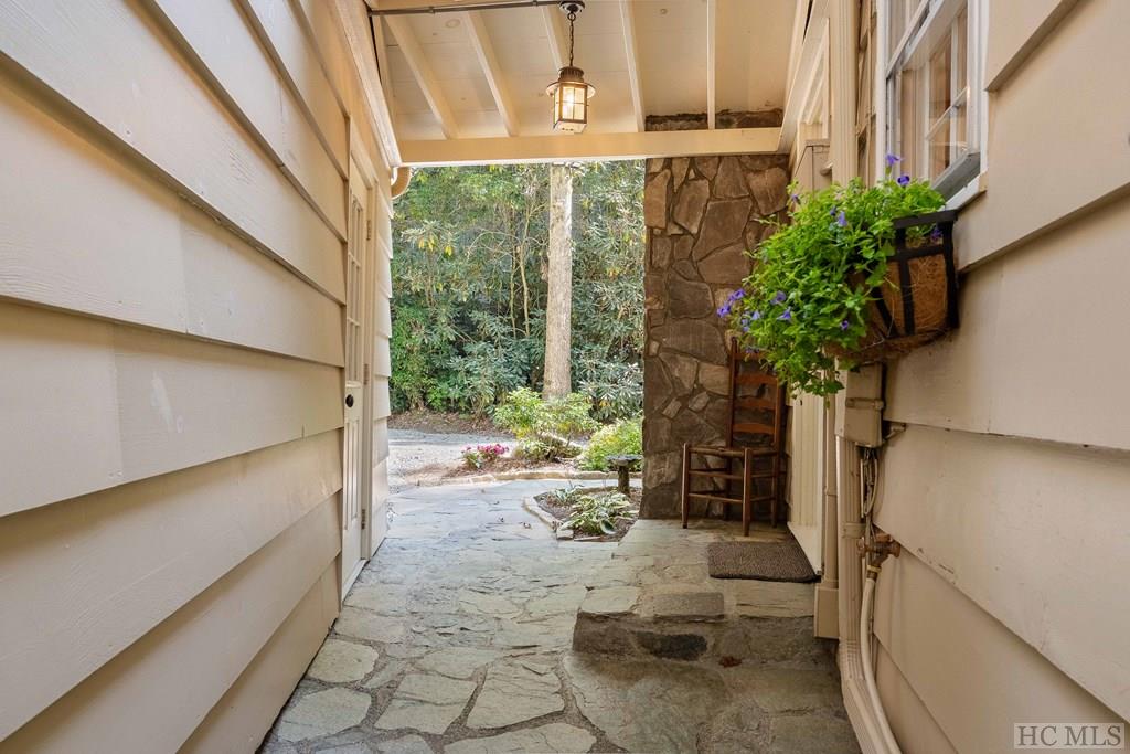 320 Holt Knob Road