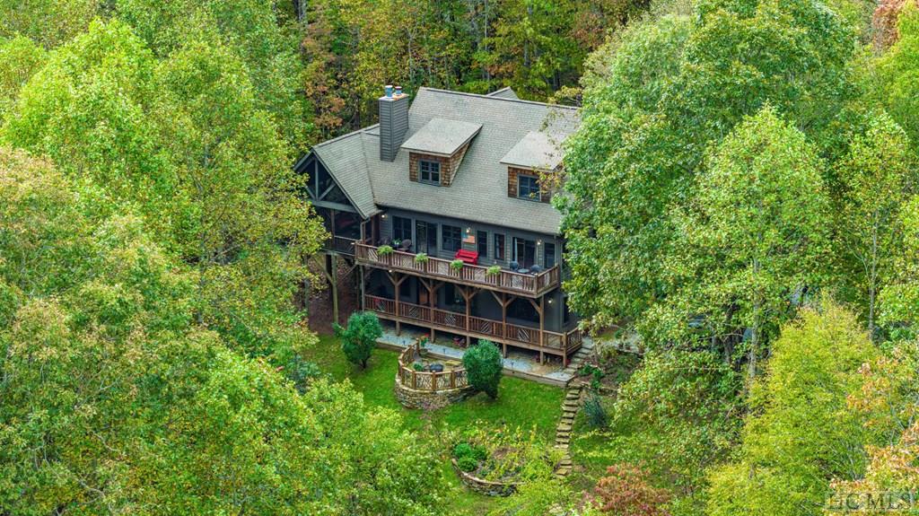 1926 Black Oak Drive