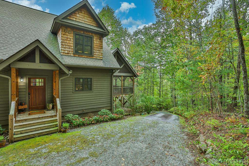 1926 Black Oak Drive