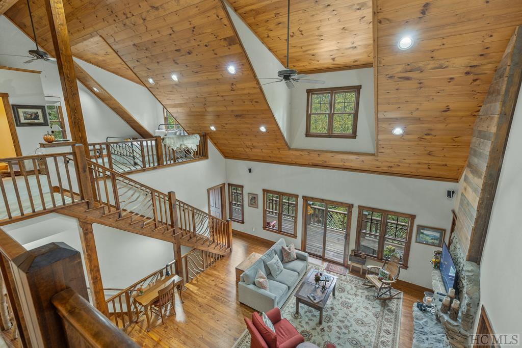 1926 Black Oak Drive