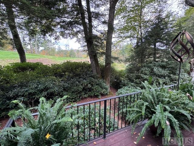 40 Fairway Cottage Lane