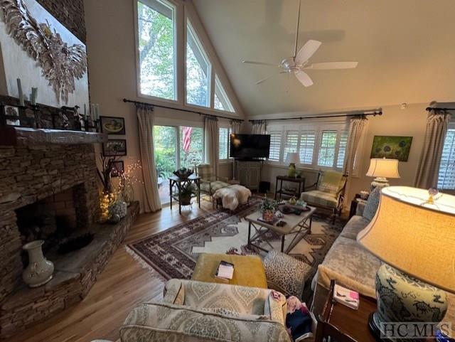 40 Fairway Cottage Lane