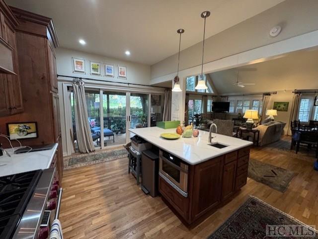 40 Fairway Cottage Lane