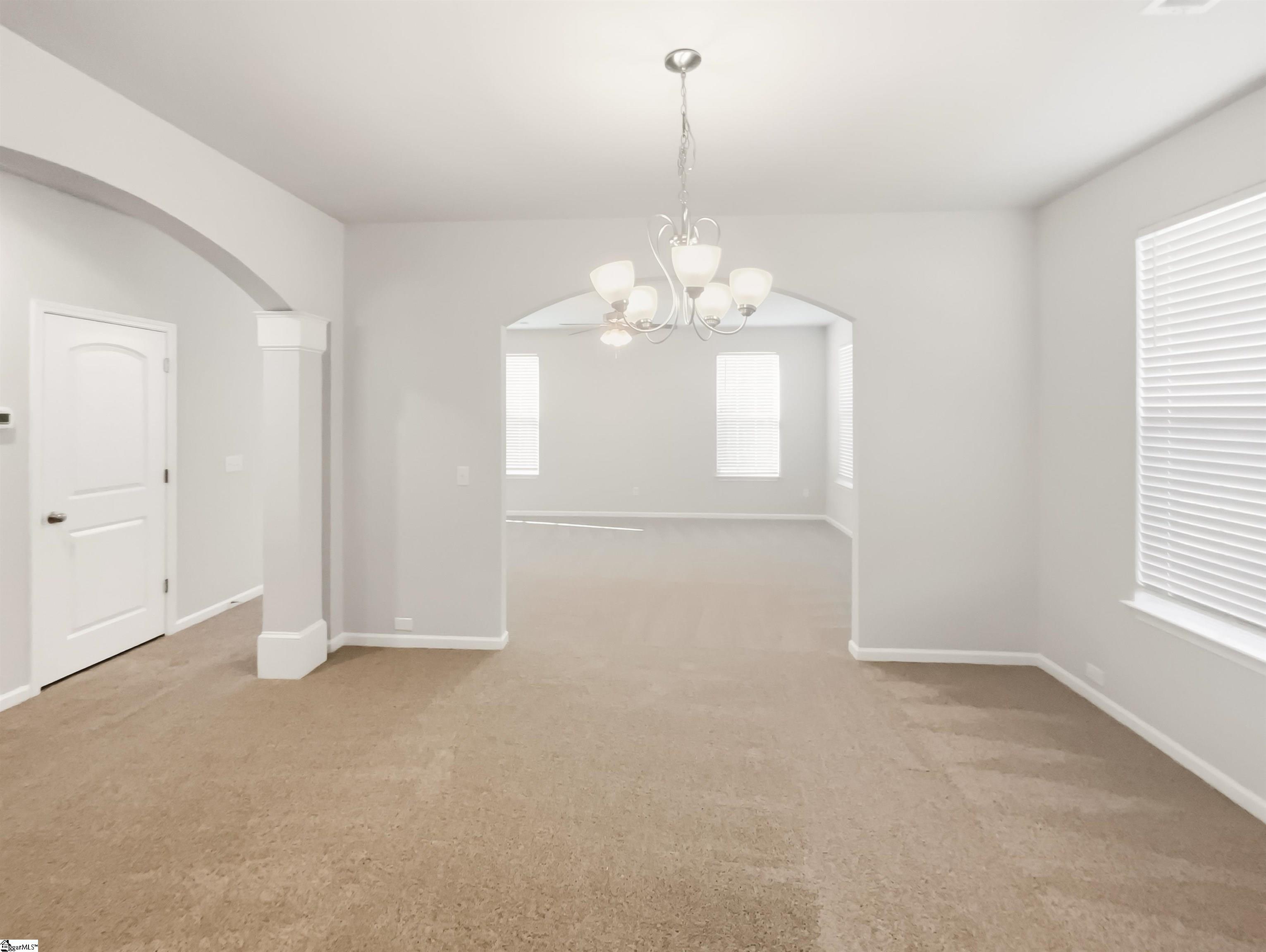 605 N Meadows Lane