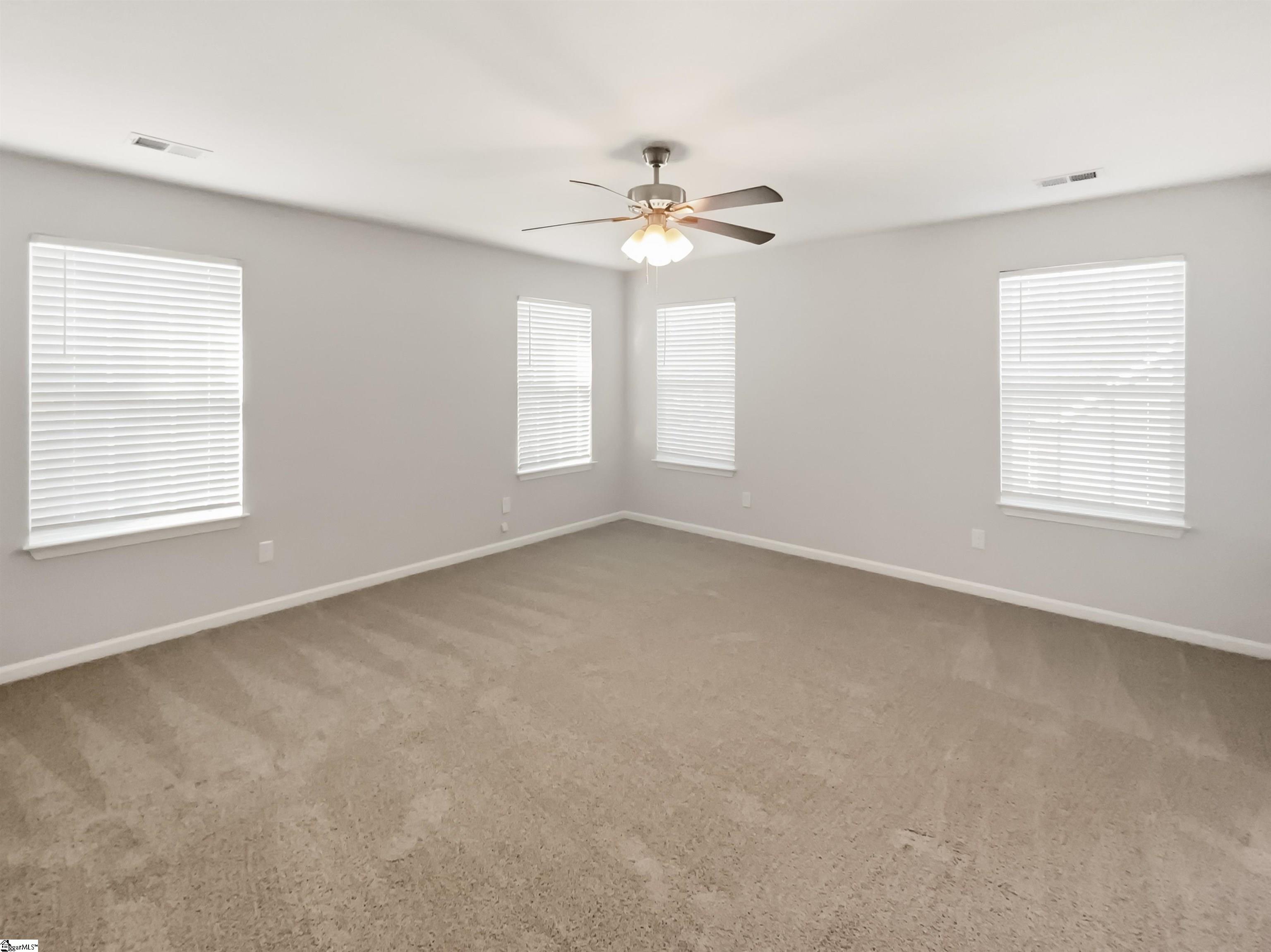 605 N Meadows Lane