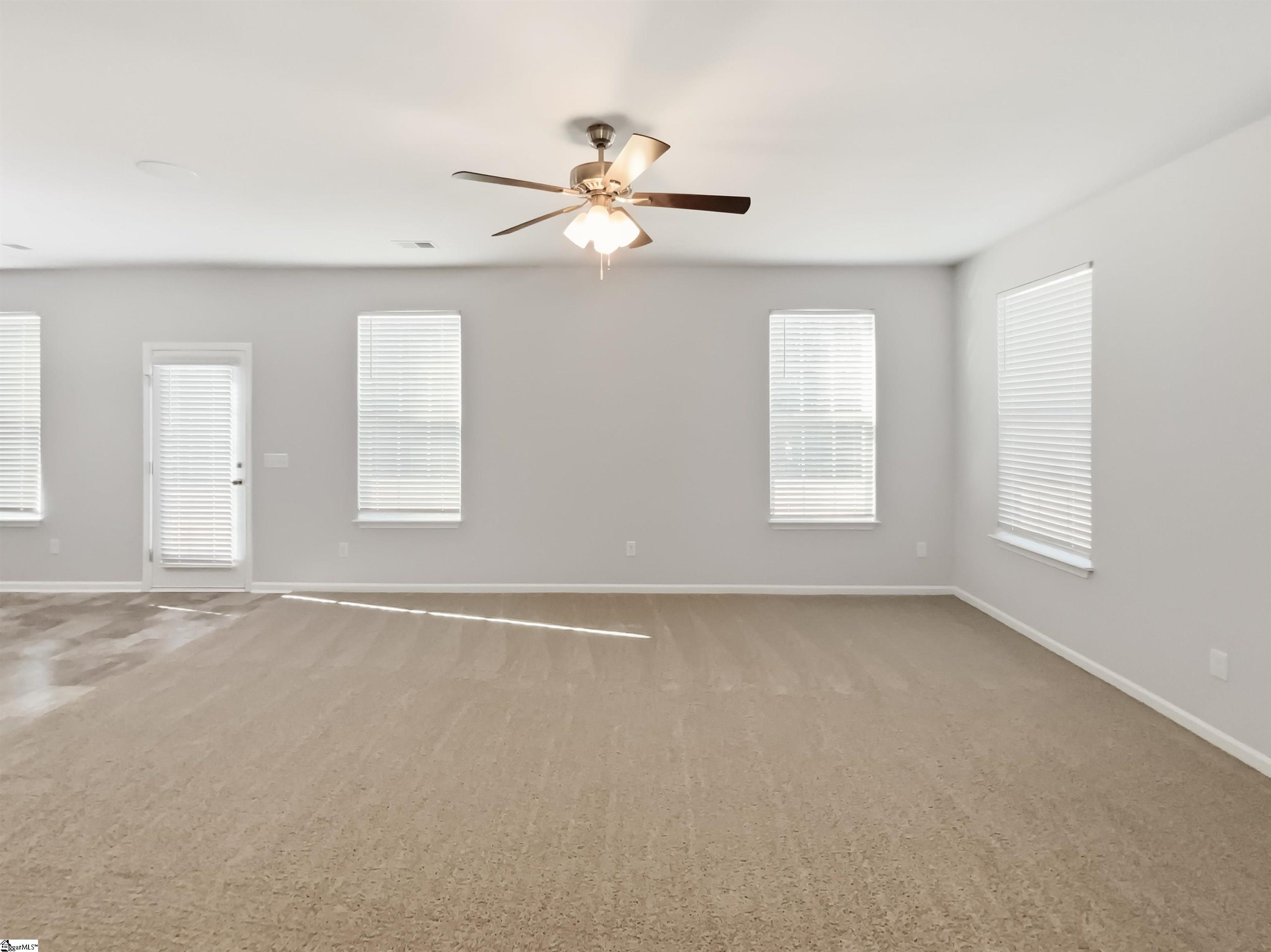605 N Meadows Lane