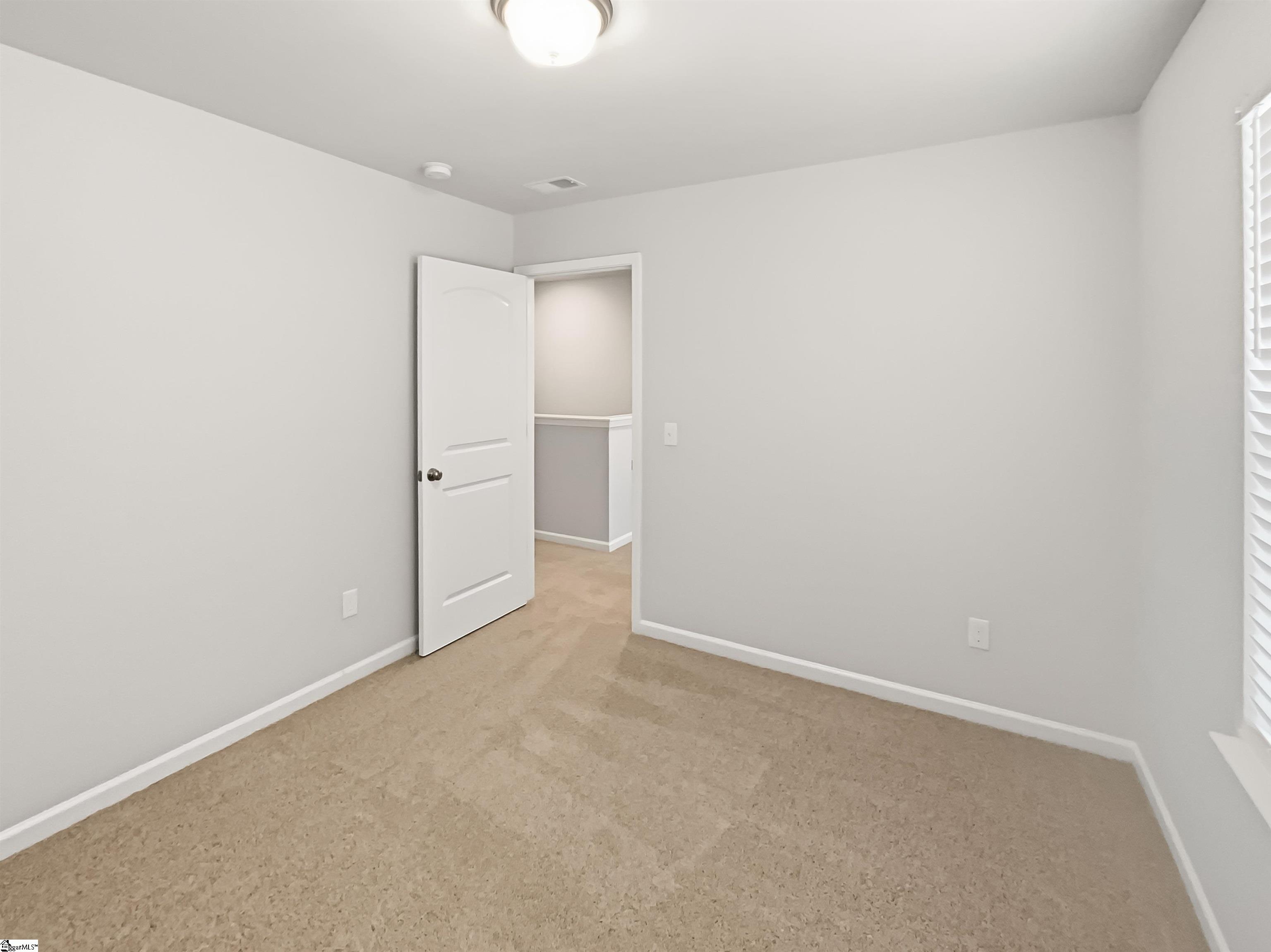 605 N Meadows Lane