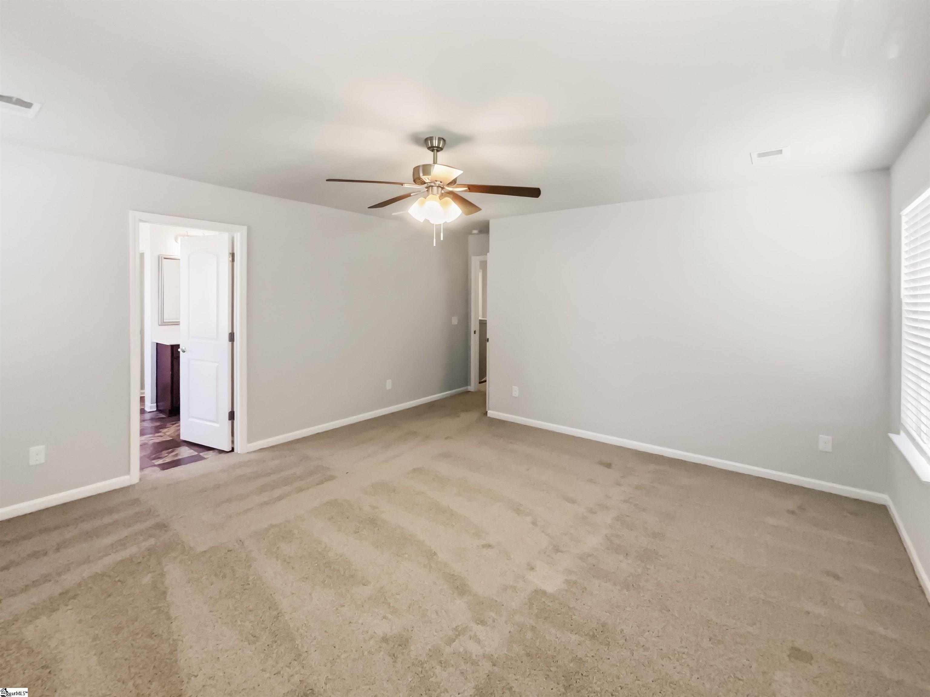 605 N Meadows Lane