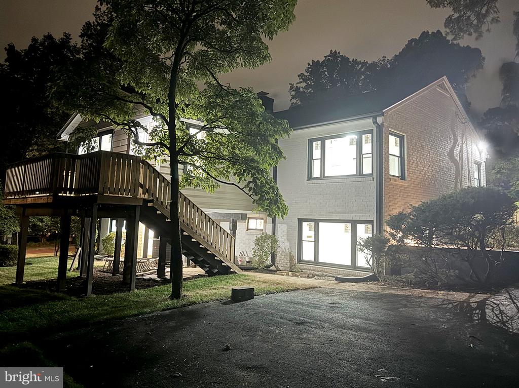 2539 GALLOWS ROAD