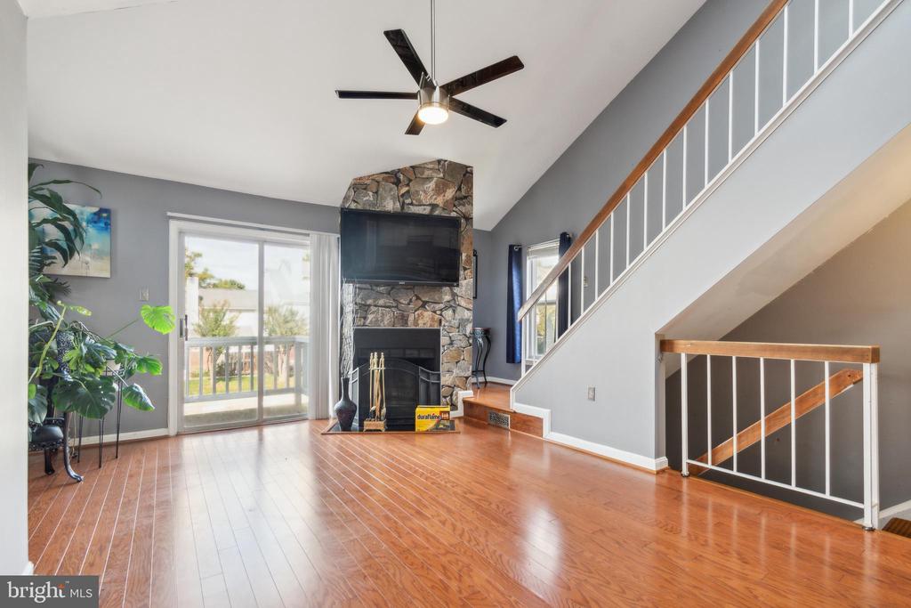 4349 PEMBROOK VILLAGE DRIVE Unit: 40