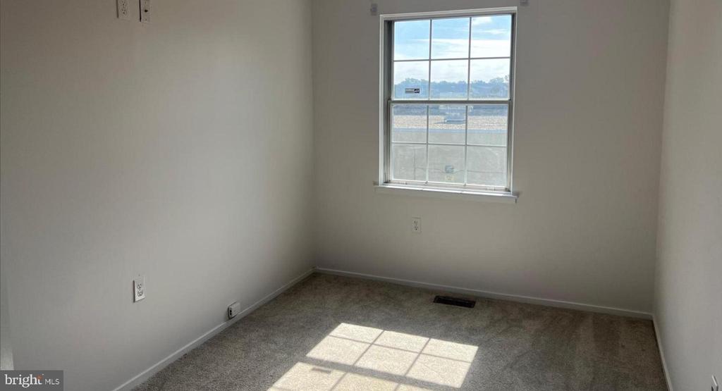 8733 VILLAGE GREEN COURT