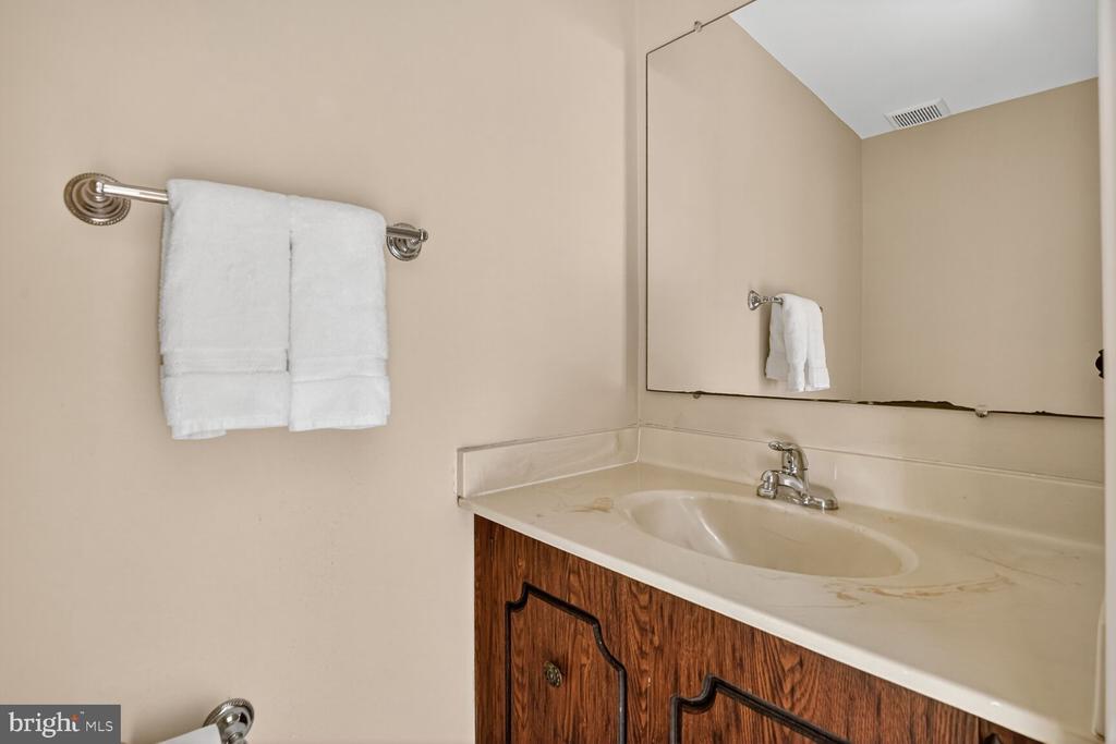 9124 SWEET SPICE COURT