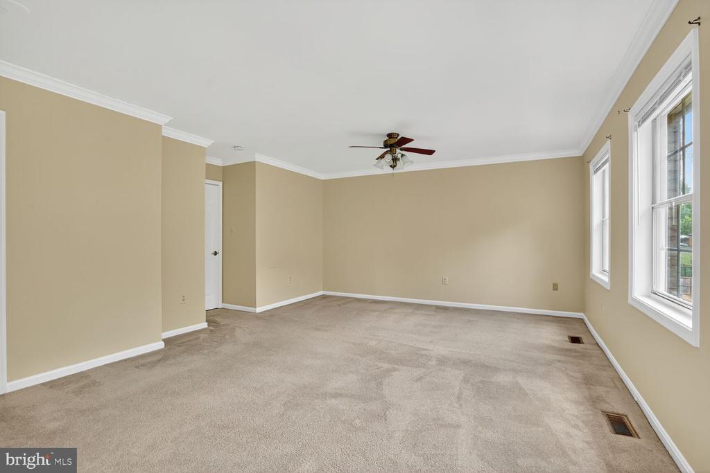 9124 SWEET SPICE COURT
