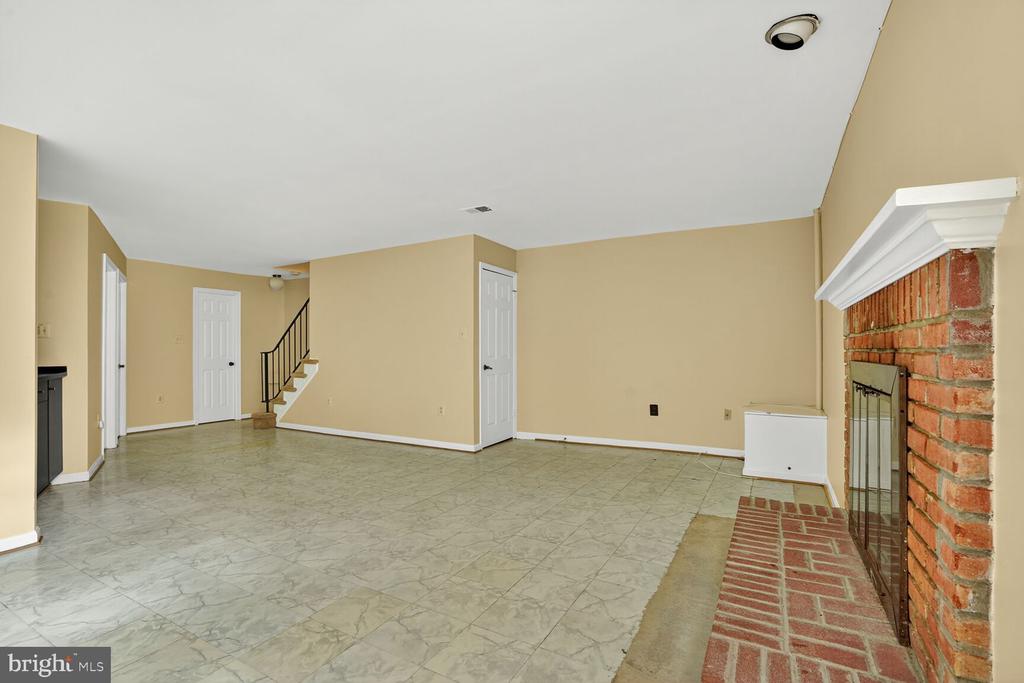 9124 SWEET SPICE COURT
