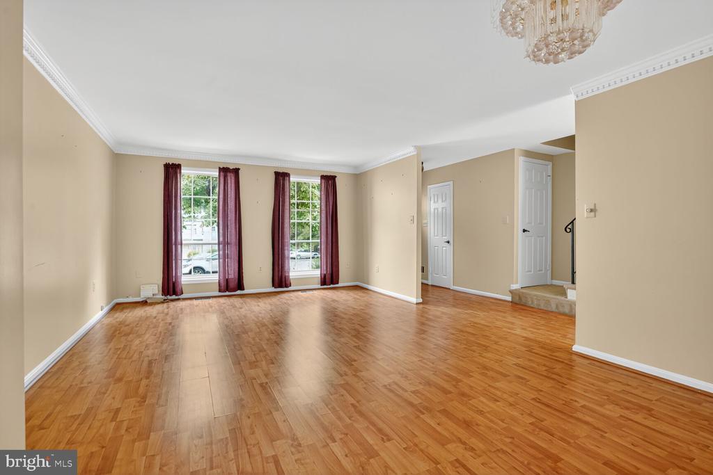 9124 SWEET SPICE COURT