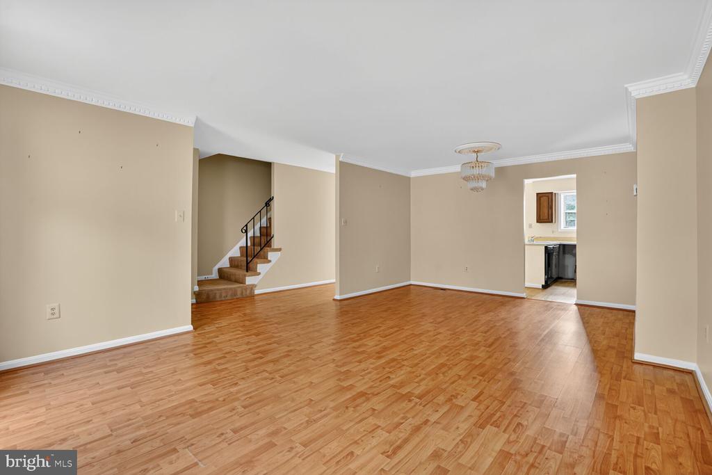9124 SWEET SPICE COURT