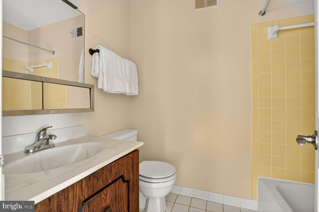 9124 SWEET SPICE COURT