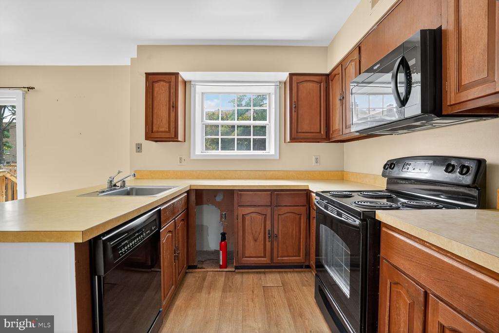 9124 SWEET SPICE COURT
