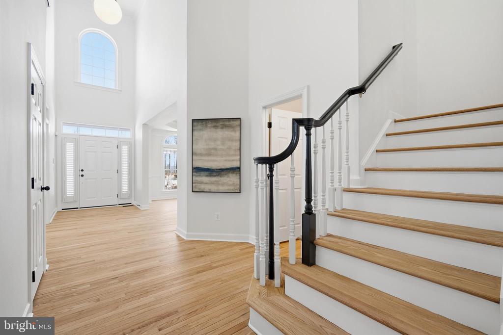 9348 OCCOQUAN OVERLOOK DRIVE