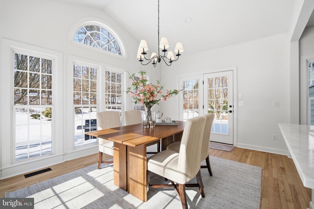 9348 OCCOQUAN OVERLOOK DRIVE