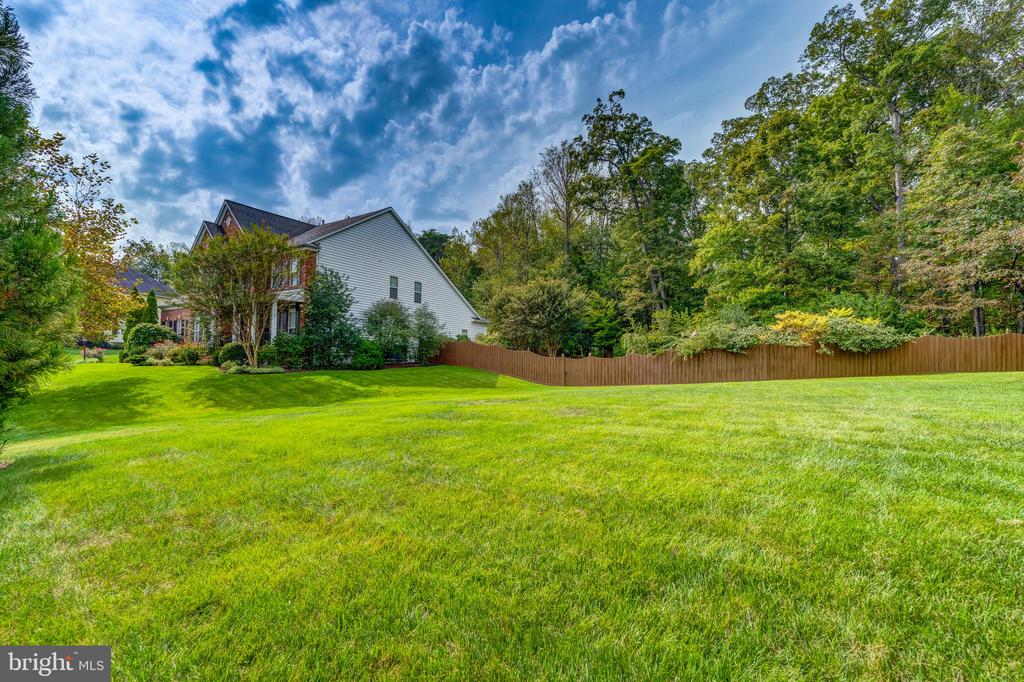 9348 OCCOQUAN OVERLOOK DRIVE