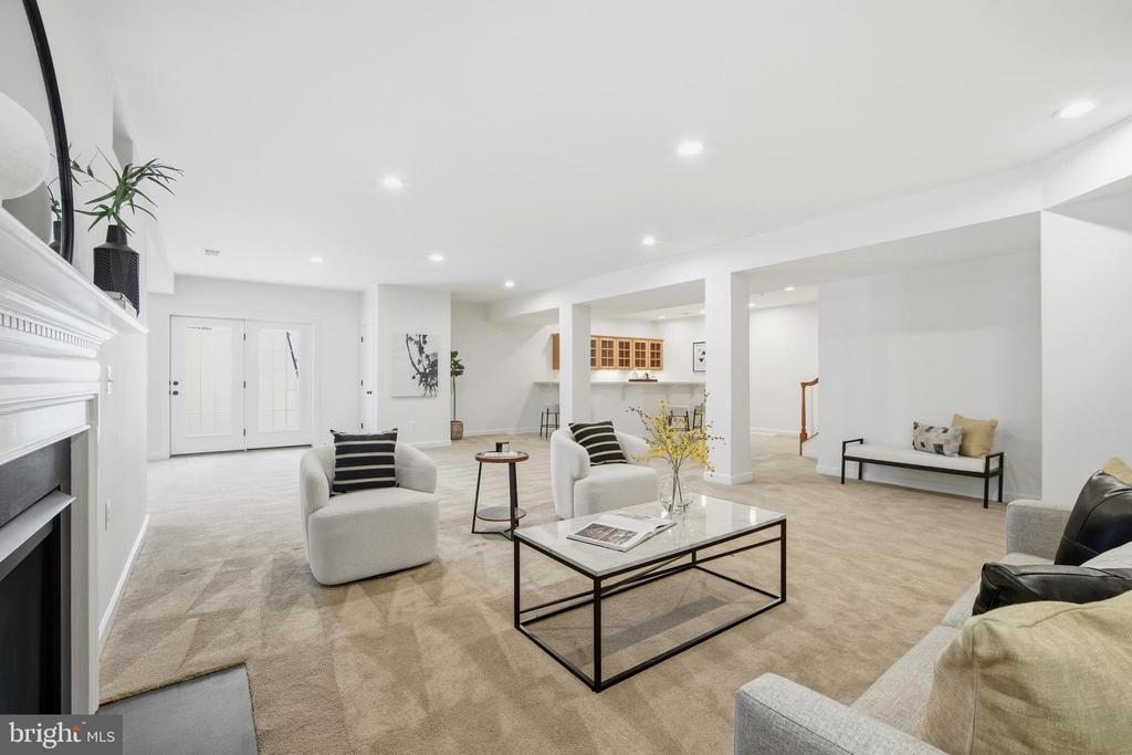 9348 OCCOQUAN OVERLOOK DRIVE