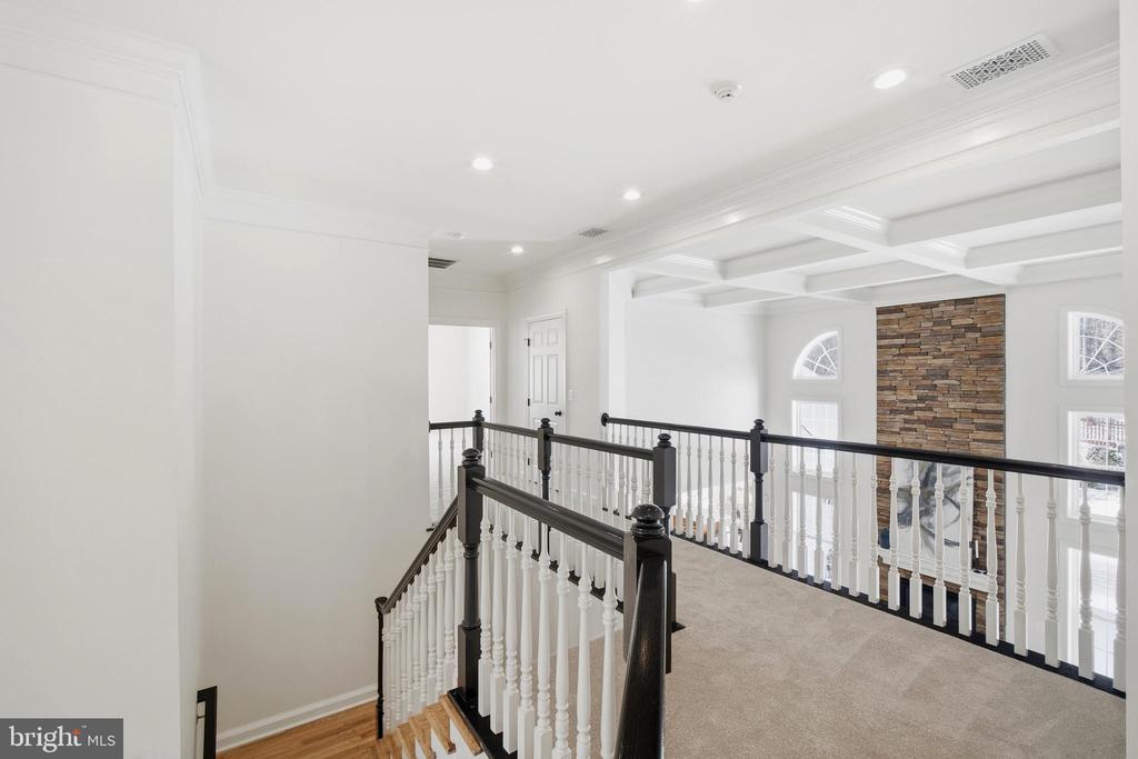 9348 OCCOQUAN OVERLOOK DRIVE