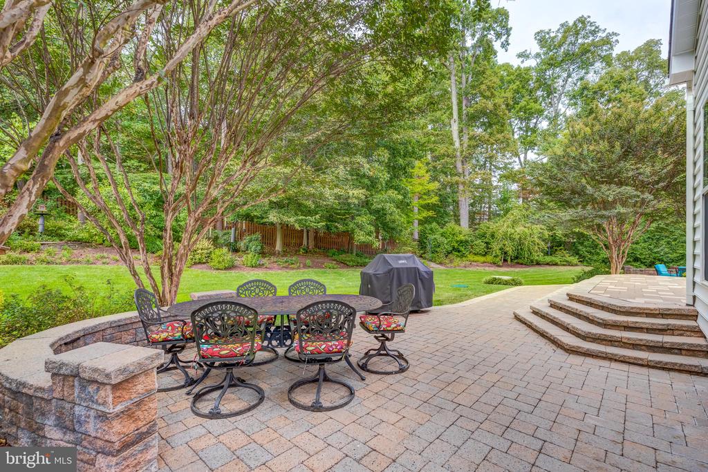 9348 OCCOQUAN OVERLOOK DRIVE