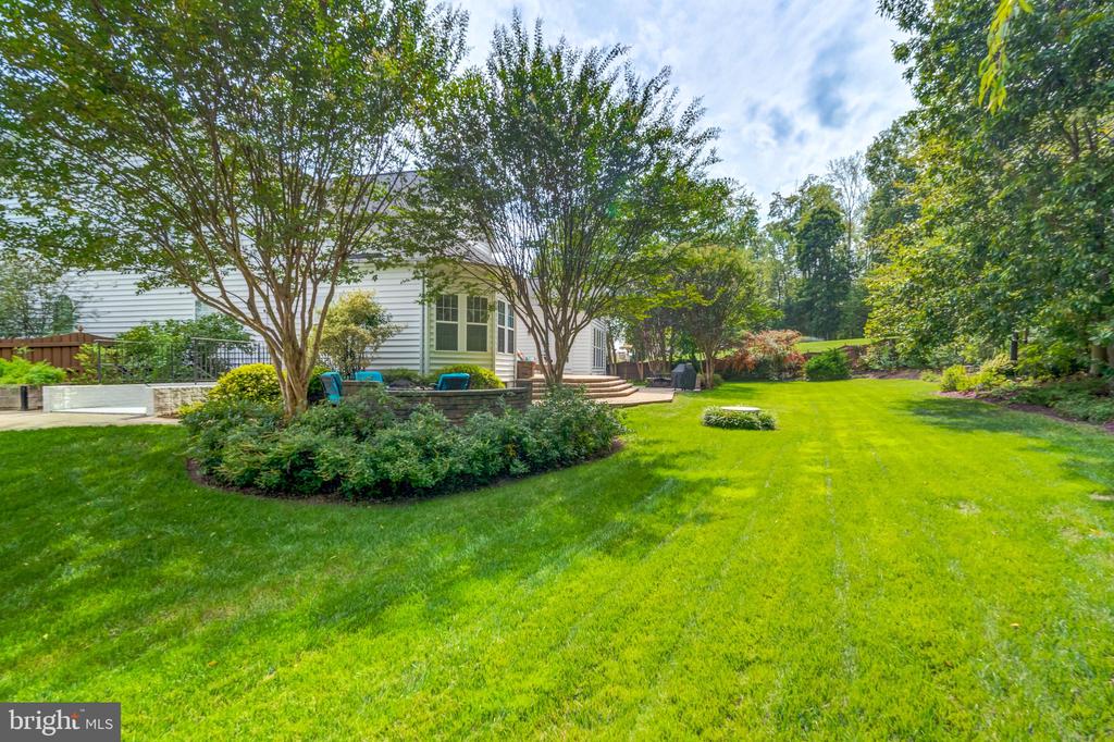 9348 OCCOQUAN OVERLOOK DRIVE
