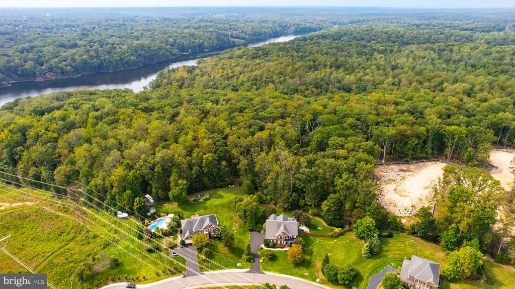 9348 OCCOQUAN OVERLOOK DRIVE